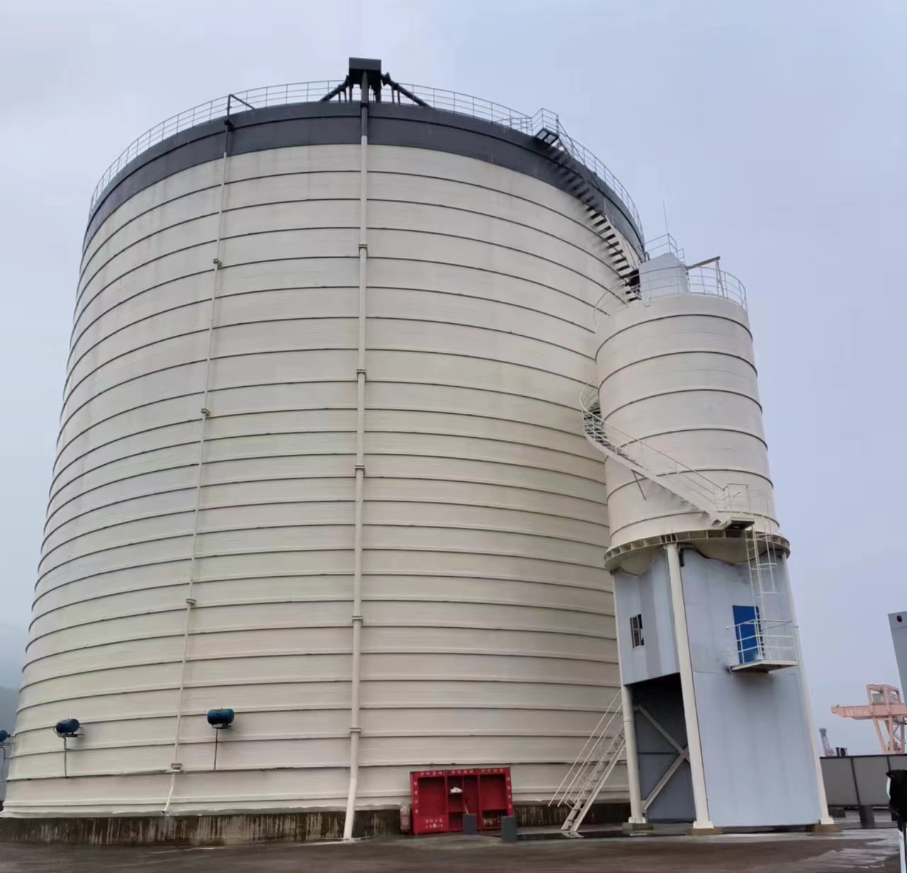 湟中10万吨水泥钢板库